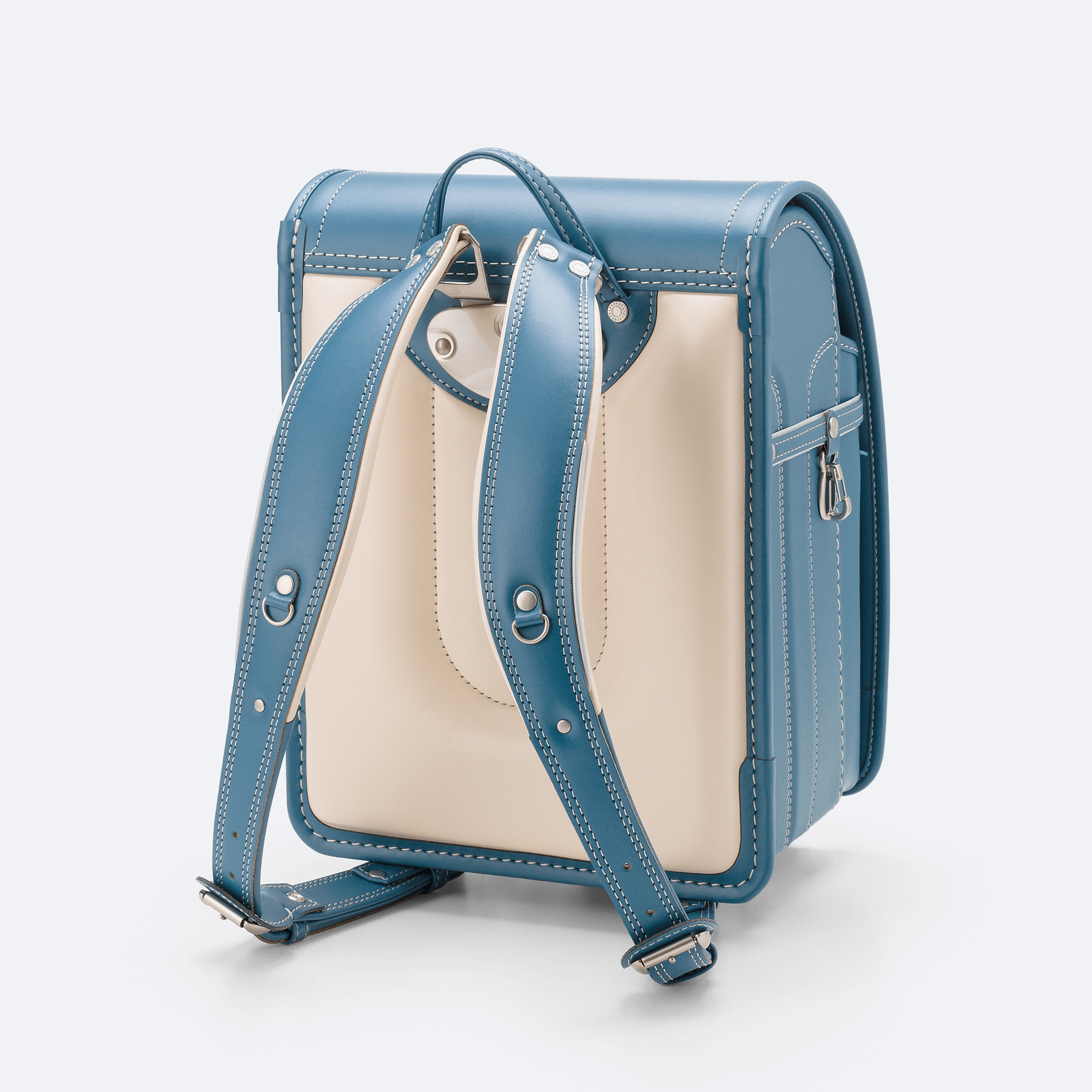 No.6 牛革ボルサ ブルー（2027年）